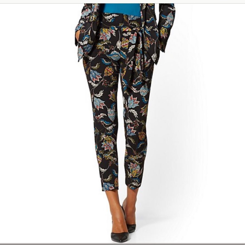 Slim ankle pants